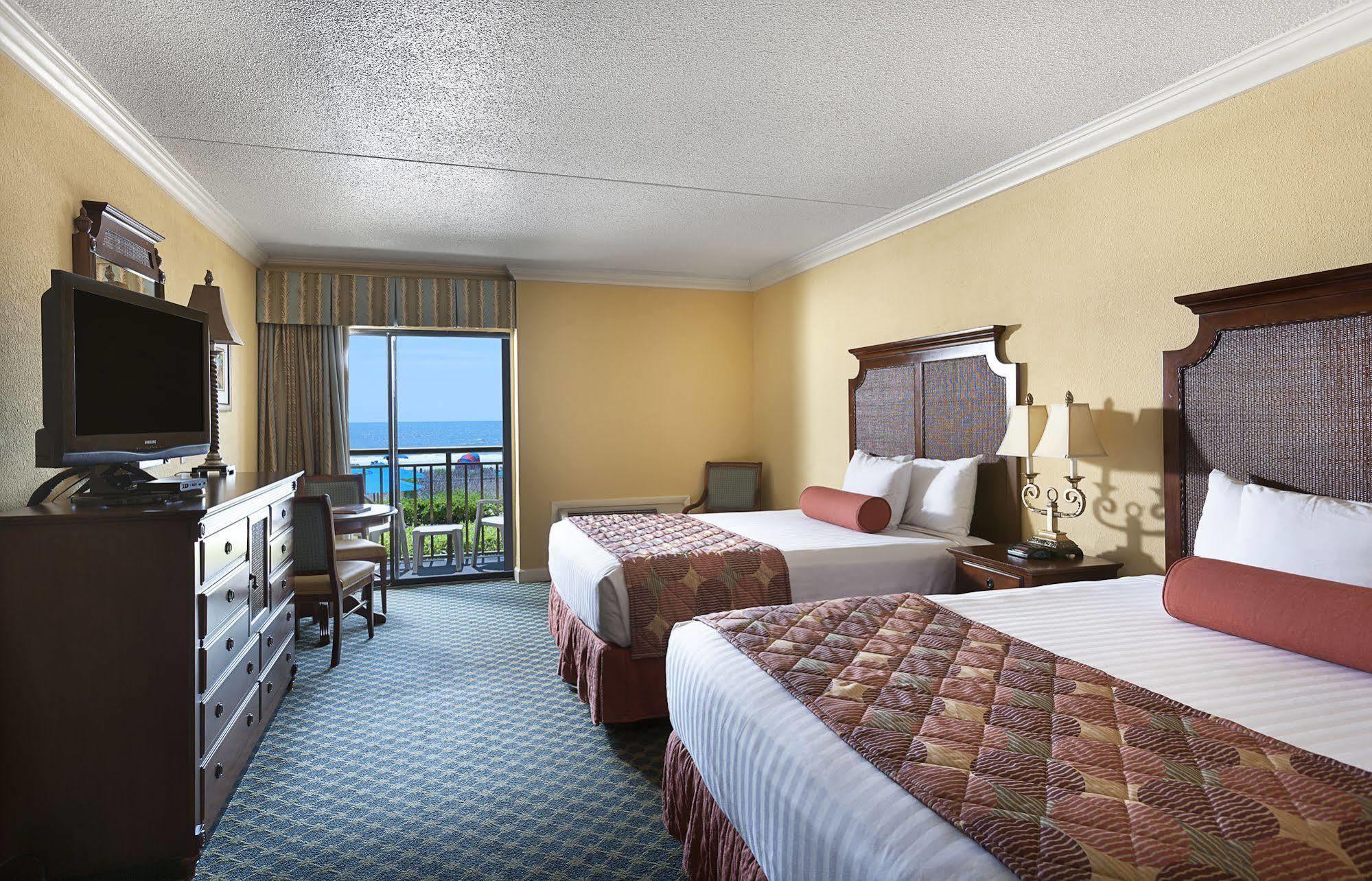 Holiday Pavilion Resort On The Boardwalk Myrtle Beach Bagian luar foto